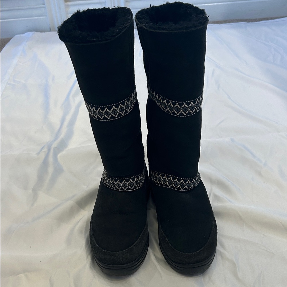 Ugg Black Winter Boots With Patterned Accents - image 3